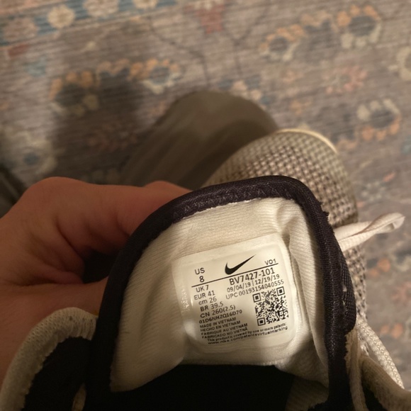 Nike Lebron James Witness IV - Picture 4 of 5